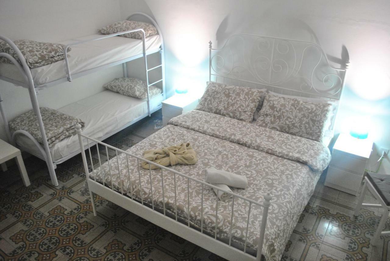 Sunrise Hostel & Rooms Palermo Exterior foto