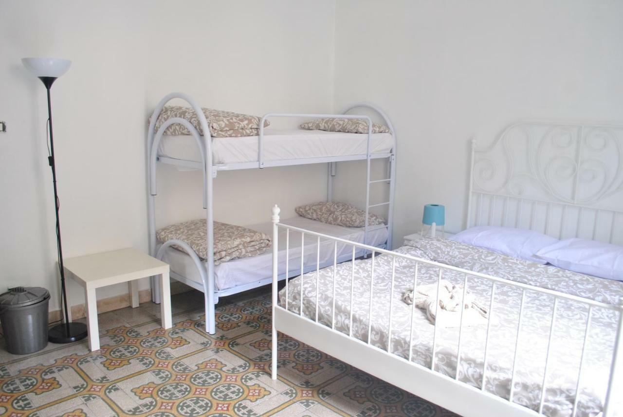 Sunrise Hostel & Rooms Palermo Exterior foto