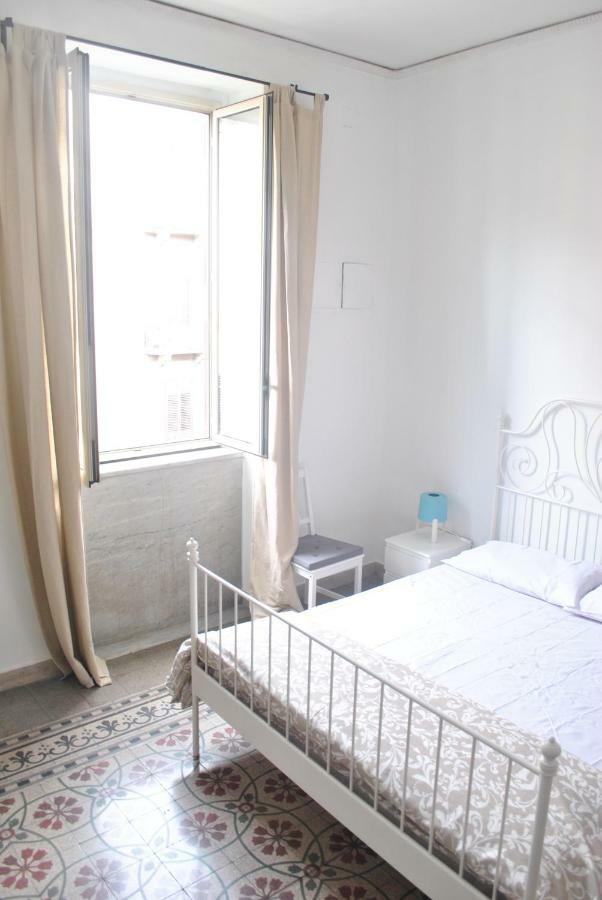 Sunrise Hostel & Rooms Palermo Exterior foto