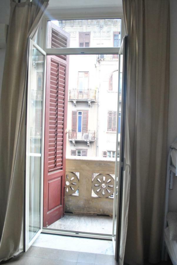 Sunrise Hostel & Rooms Palermo Exterior foto